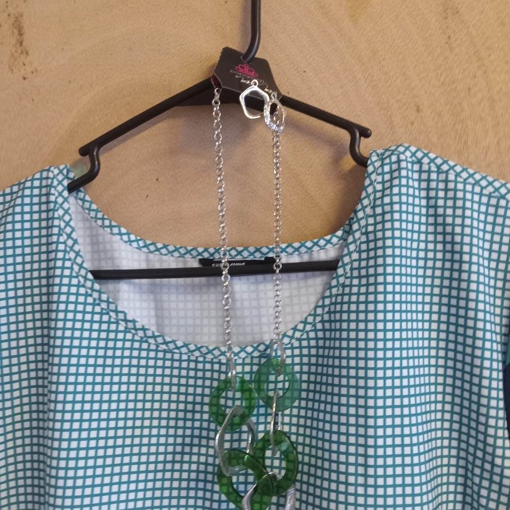 Midi Short Sleeve dress with accessories
